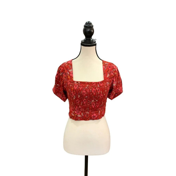 Red Floral Smocked Puff Sleeve Crop Top With Bow-Tie Back Small - Picture 3 of 8